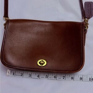 Vintage Coach Classic Brown Leather Crossbody Bag